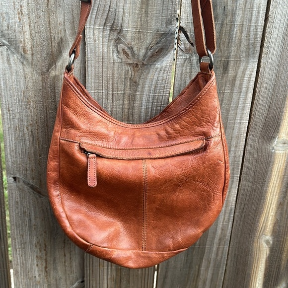 VILENCA HOLLAND MADE IN ITALY LEATHER KNOT WOVEN CROSSBODY BAG COGNAC - Picture 7 of 13